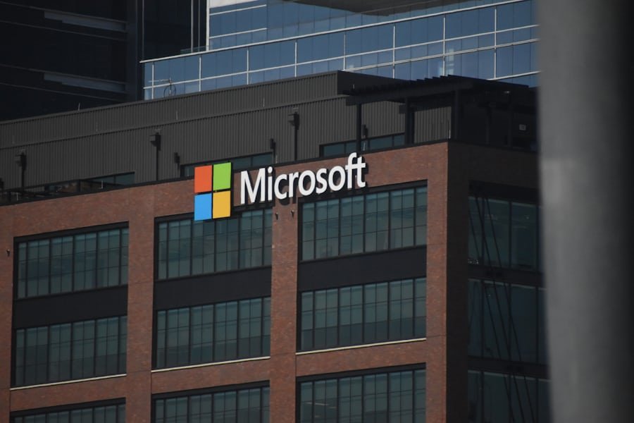 Microsoft Patches a Record 570 Security Flaws