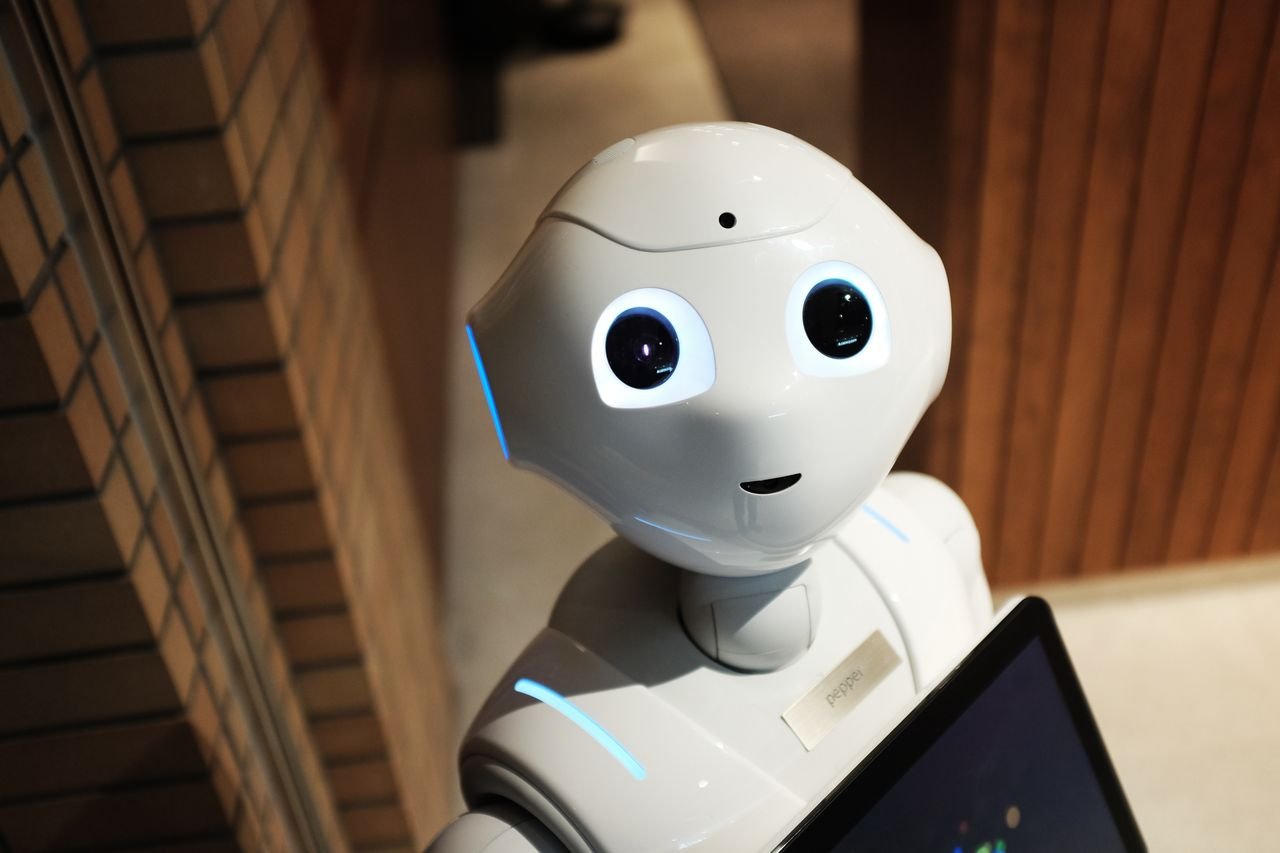 Zuckerberg details Meta’s personal AI superintelligence strategy
